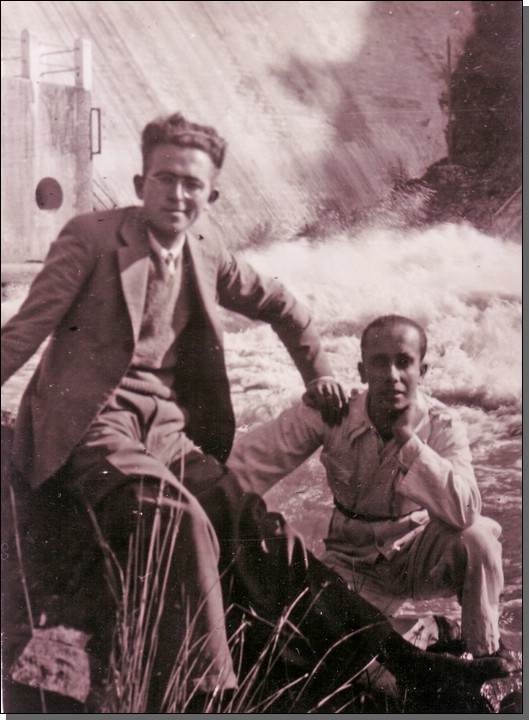 Rafael y un amigo, 1943